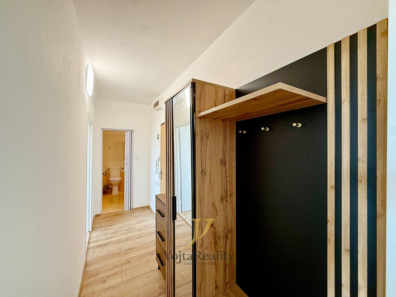 Prodej bytu 2+1 44 m² – pohled 6