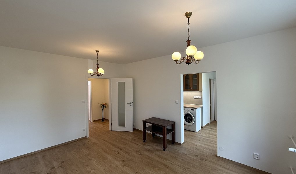 Pronájem bytu 2+1 63 m², Zlín – náhled fotky 19