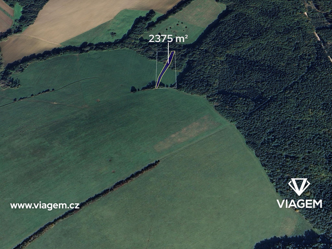 Pole 2 375 m²