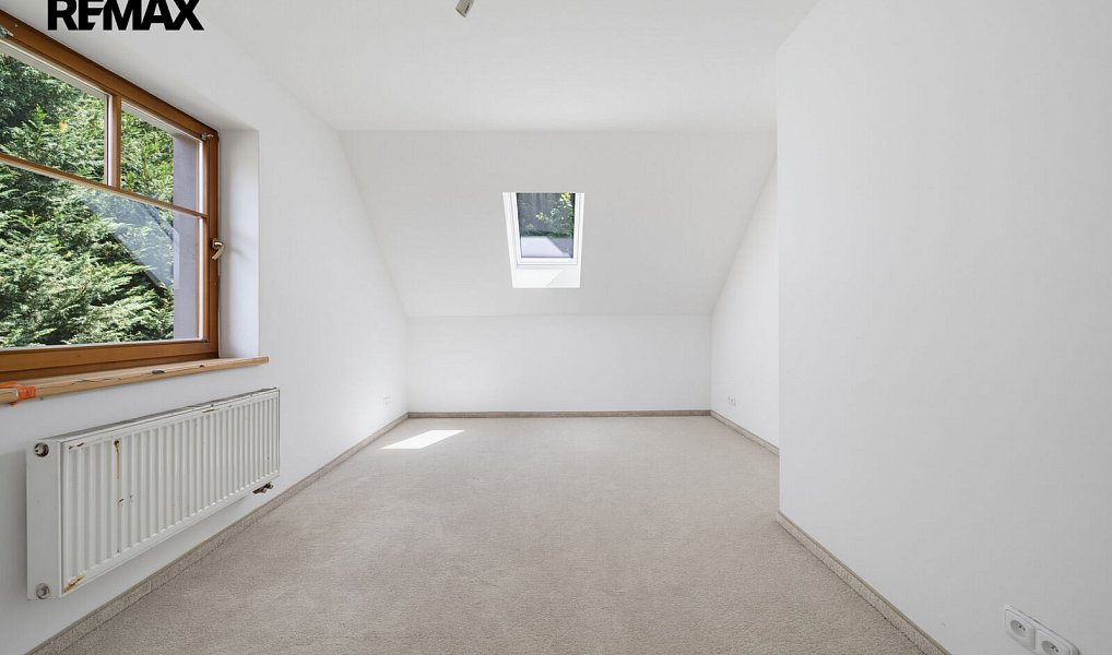 Prodej domu 120 m² s pozemkem 449 m², Karlovy Vary – náhled fotky 17