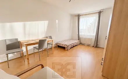 Pronájem bytu 2+kk 47 m²