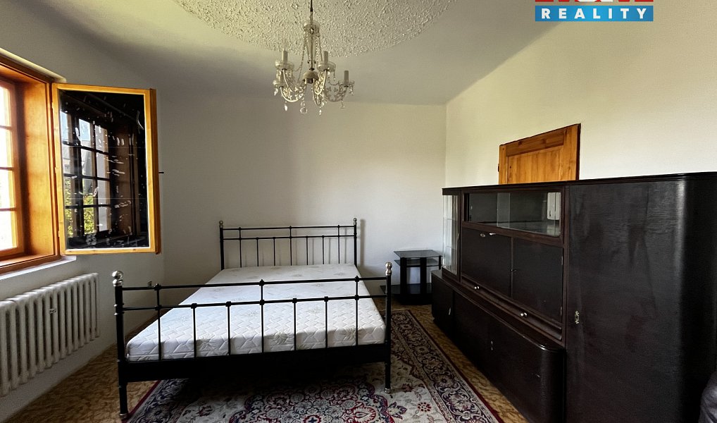 Pronájem bytu 2+1 80 m², Praha – náhled fotky 2