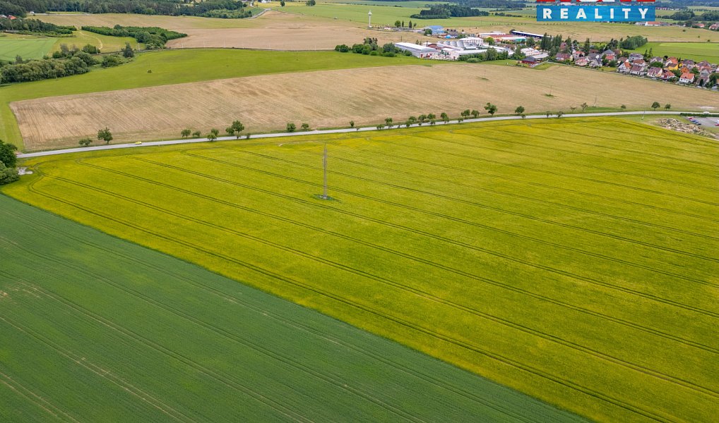 Prodej pole 19 767 m², Slapy – náhled fotky 5