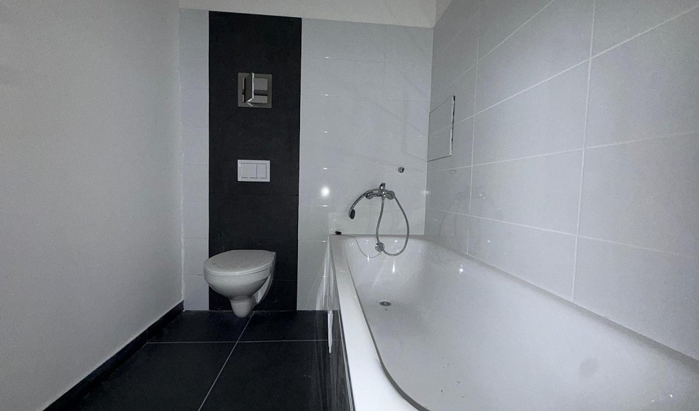 Pronájem bytu 1+kk 26 m², Chomutov – náhled fotky 6