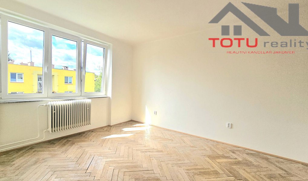 Prodej bytu 3+1 70 m², Jaroměř – náhled fotky 9
