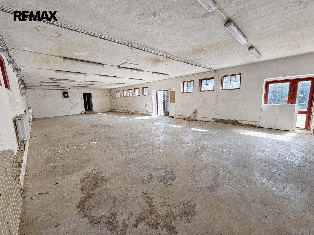 Pronájem výrobních prostor 230 m² – fotografie 4