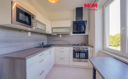 Prodej bytu 2+1 53 m², Heyrovského, Sokolov