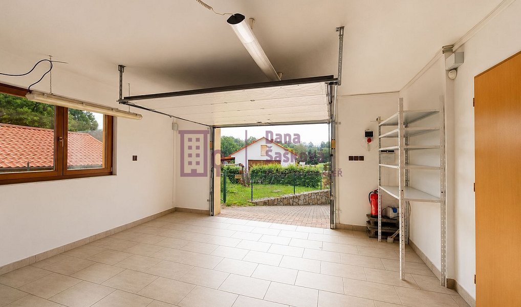 Prodej domu 210 m² s pozemkem 2 641 m², Rodvínov – náhled fotky 34