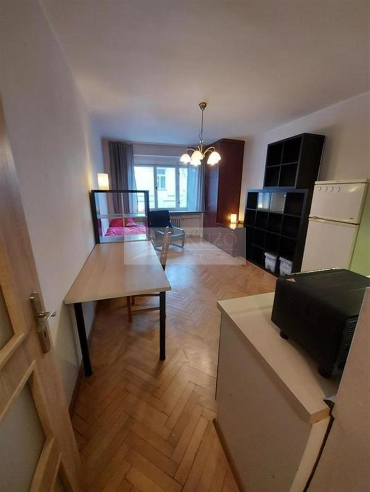 Pronájem bytu 1+kk 25 m² – fotografie 2
