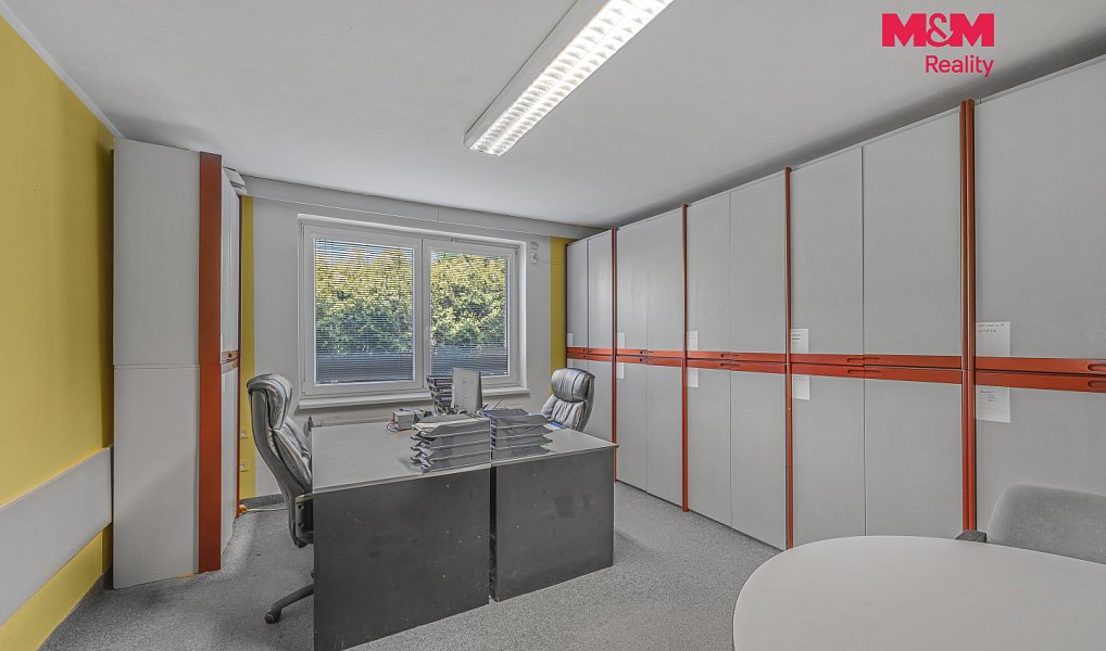 Prodej obchodních prostor 330 m², Pardubice – náhled fotky 10