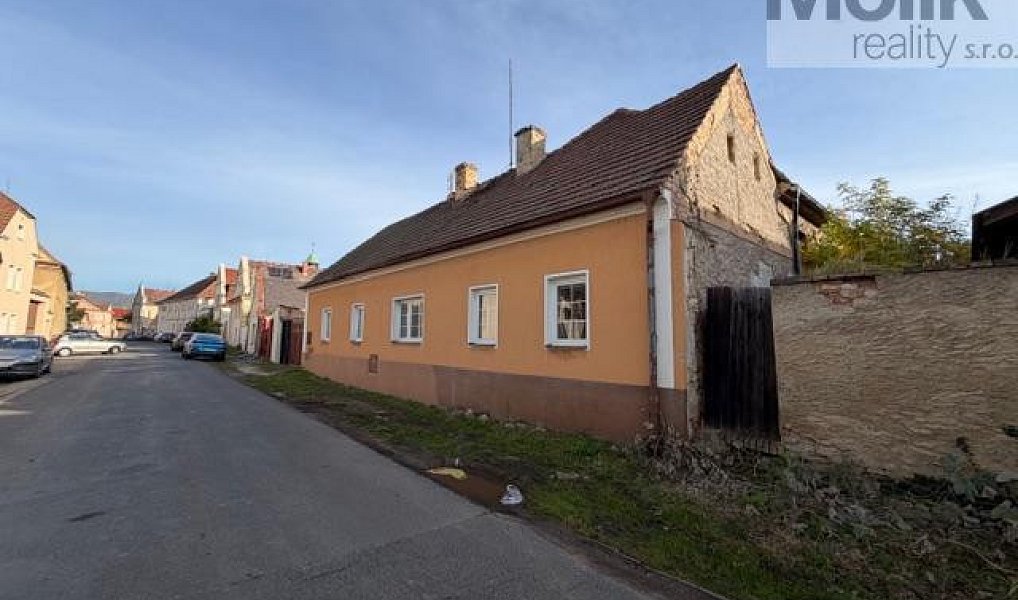 Prodej domu 238 m² s pozemkem 1 041 m², Terezín – fotka 1 z 28