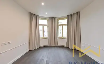 Pronájem bytu 4+kk 167 m²