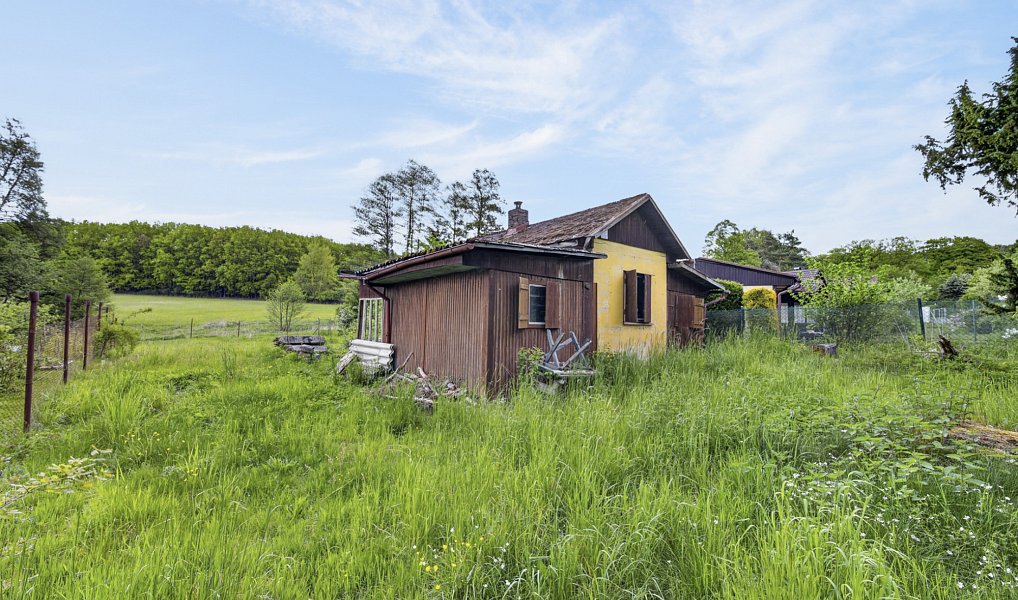 Prodej zahrady 458 m², Zdemyslice – fotka 1 z 12
