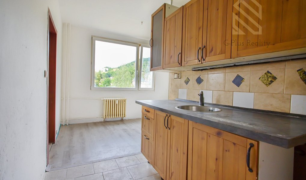 Pronájem bytu 4+1 99 m², Ústí nad Labem – náhled fotky 2