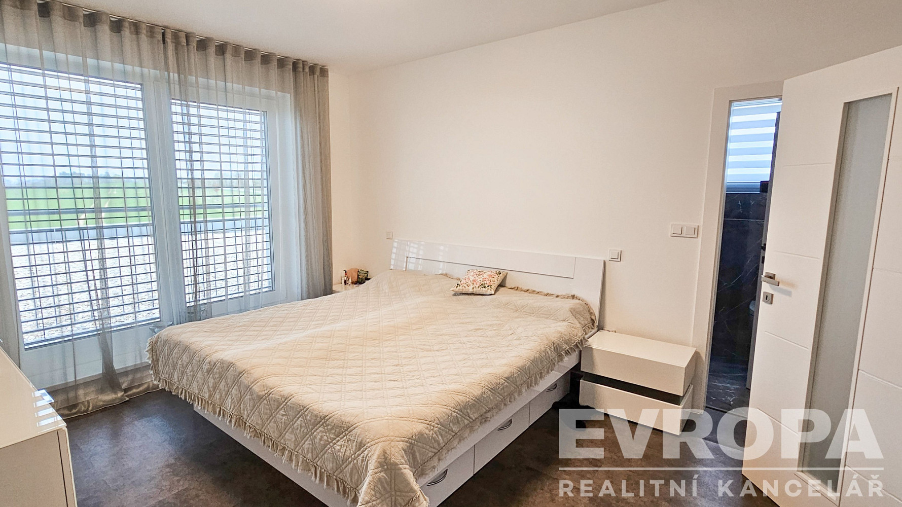 Prodej domu 229 m² s pozemkem 1 120 m² – další