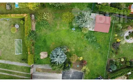 Pronájem stavebního pozemku 650 m², Chrást, okres Nymburk
