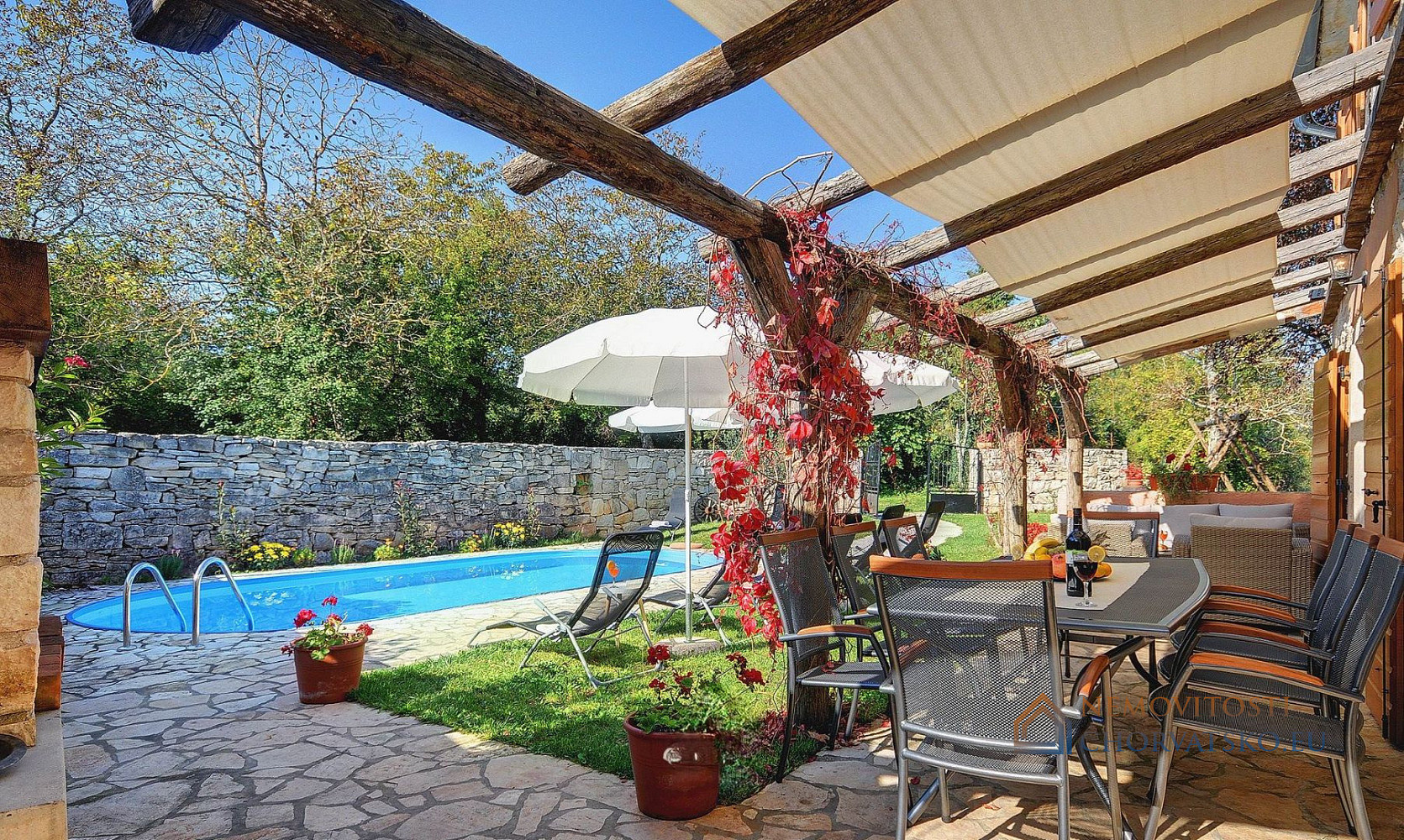 Prodej domu 190 m² s pozemkem 500 m² - Widok 6