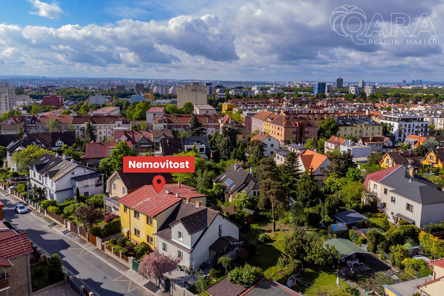 Prodej domu 270 m² s pozemkem 431 m² — photo 2