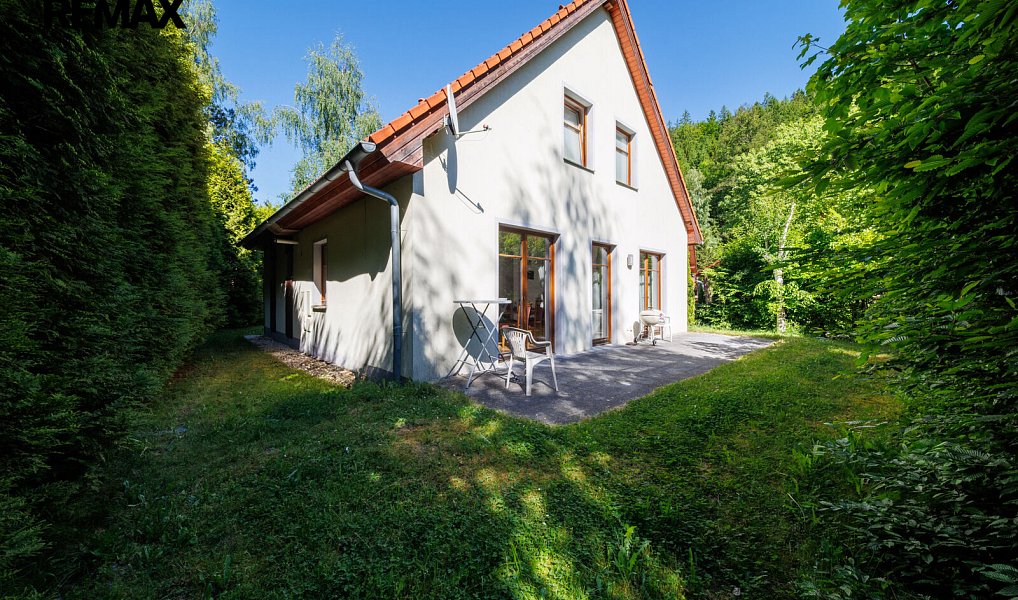 Prodej domu 137 m² s pozemkem 539 m², Karlovy Vary – náhled fotky 2