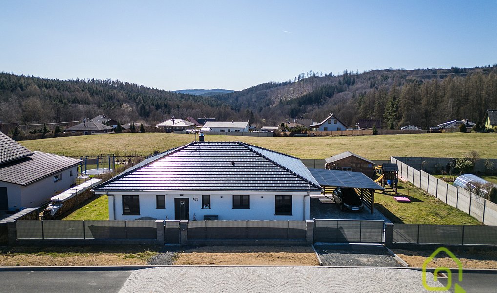 Prodej domu 124 m² s pozemkem 1 005 m², Libá – náhled fotky 32