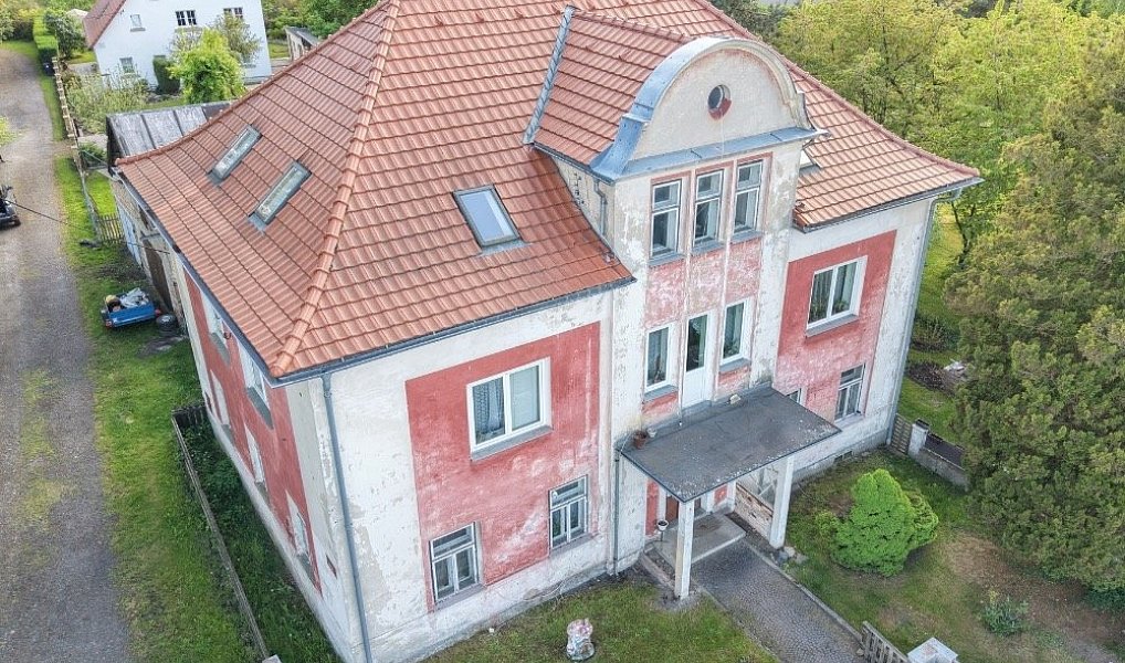 Prodej domu 300 m² s pozemkem 1 015 m², Varnsdorf – fotka 1 z 20