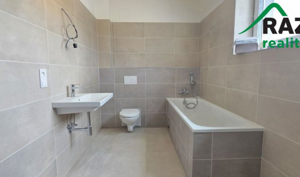 Prodej domu 98 m² s pozemkem 615 m², Tachov – náhled fotky 7