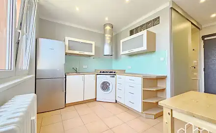 Pronájem bytu 1+1 37 m²