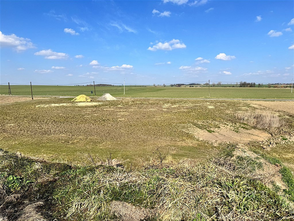 Prodej stavebního pozemku 5 000 m² – pohled 2