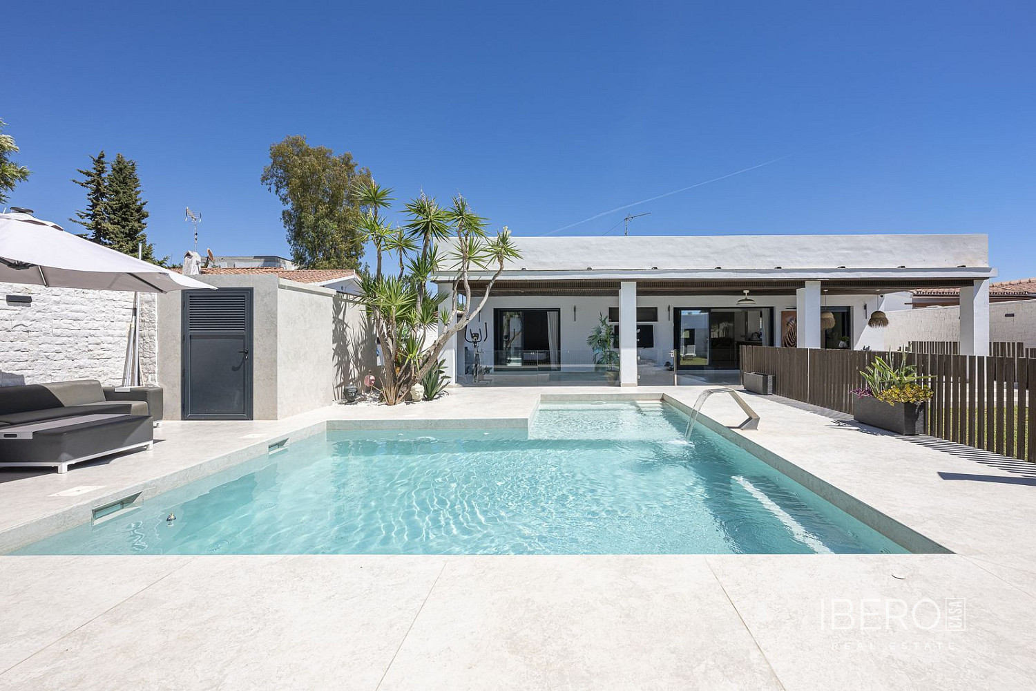 Casa 4+kk – Estepona, Barriada Islas Canarias - Vista 2