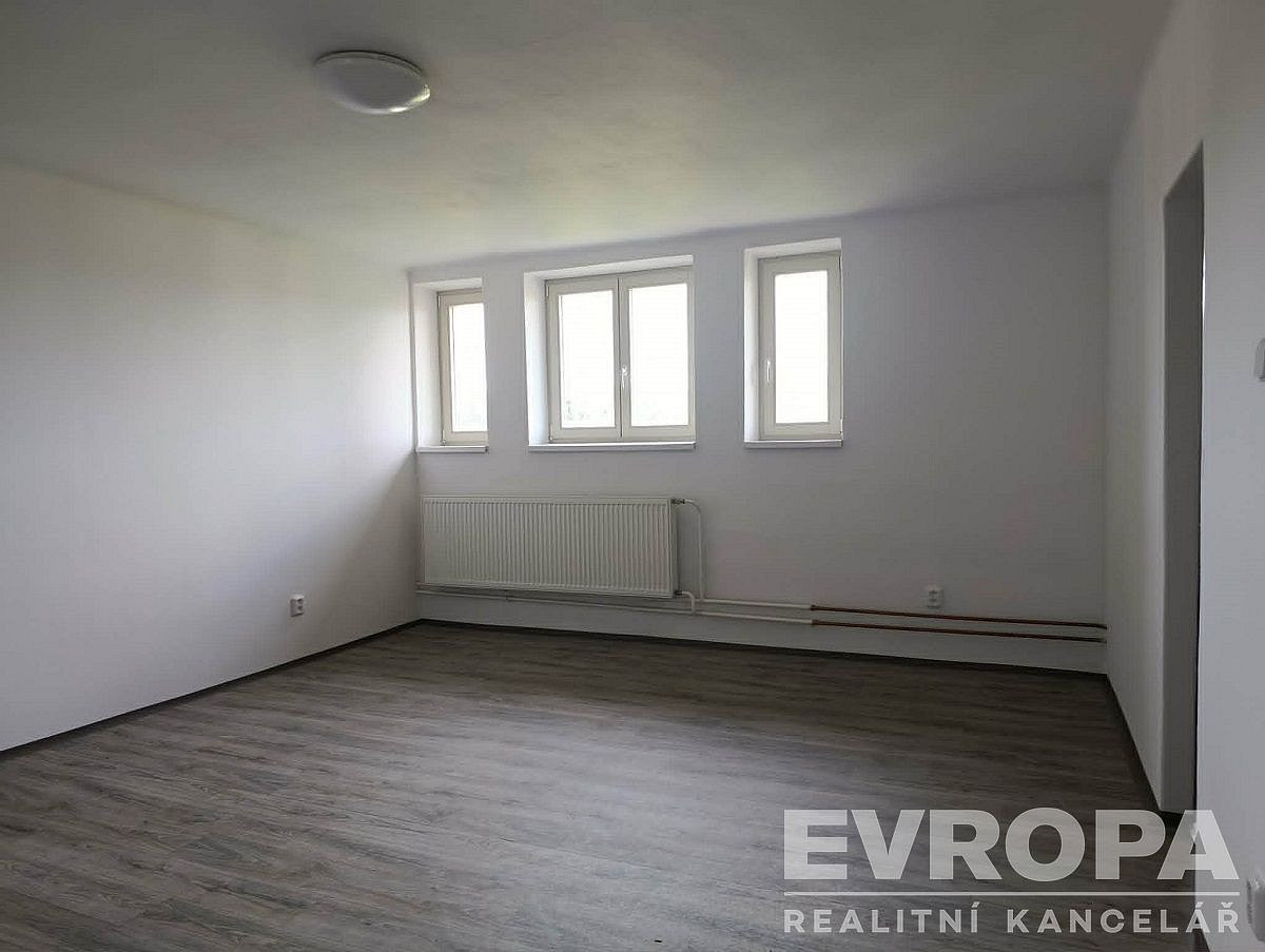 Pronájem bytu 2+1 70 m², Liberec