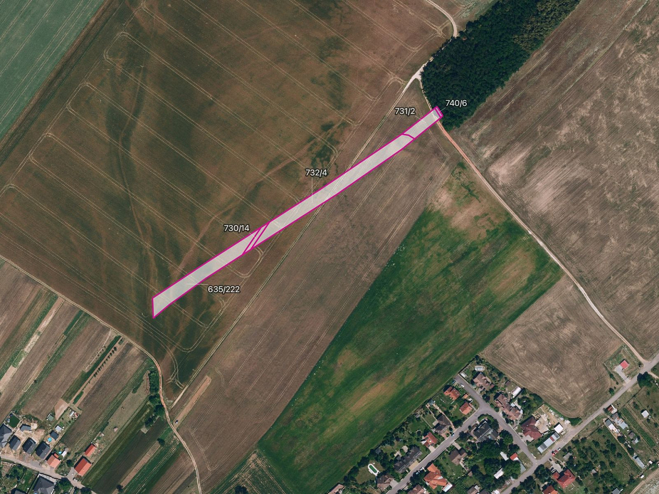 Prodej pole 5 868 m²