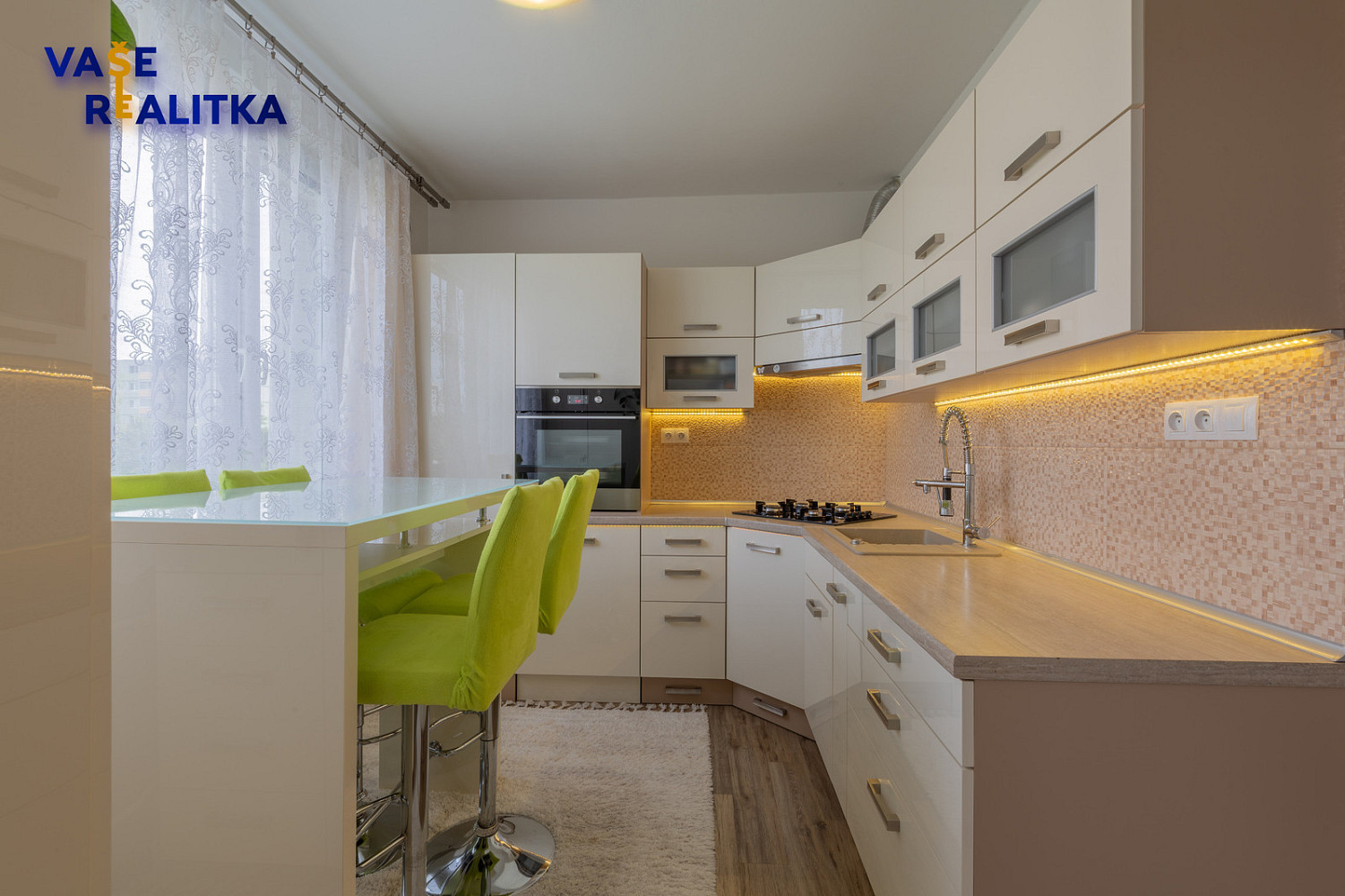 Prodej bytu 3+1 67 m² – fotografie 2