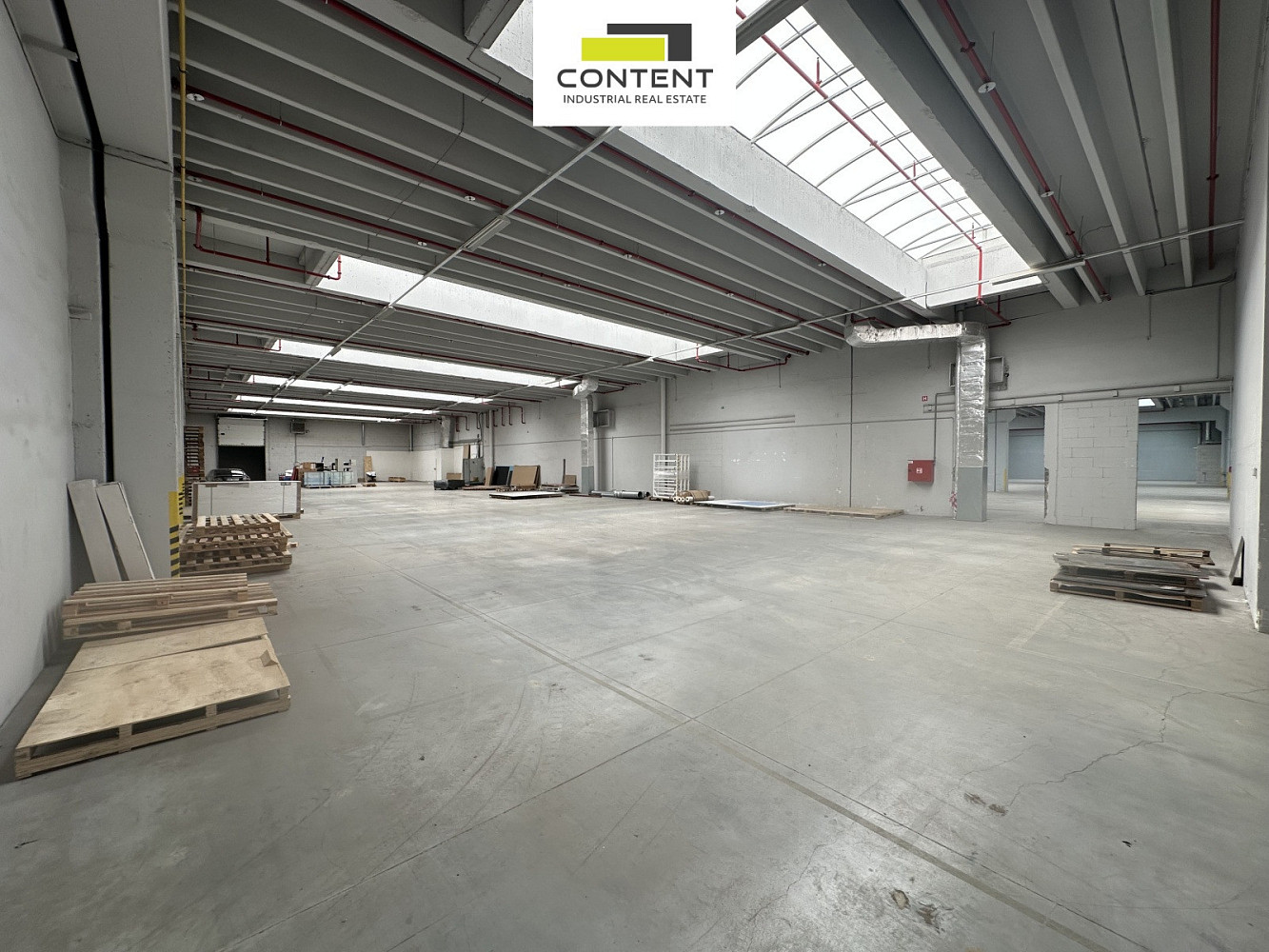 Pronájem skladovacích prostor 2 000 m² – fotografie 5