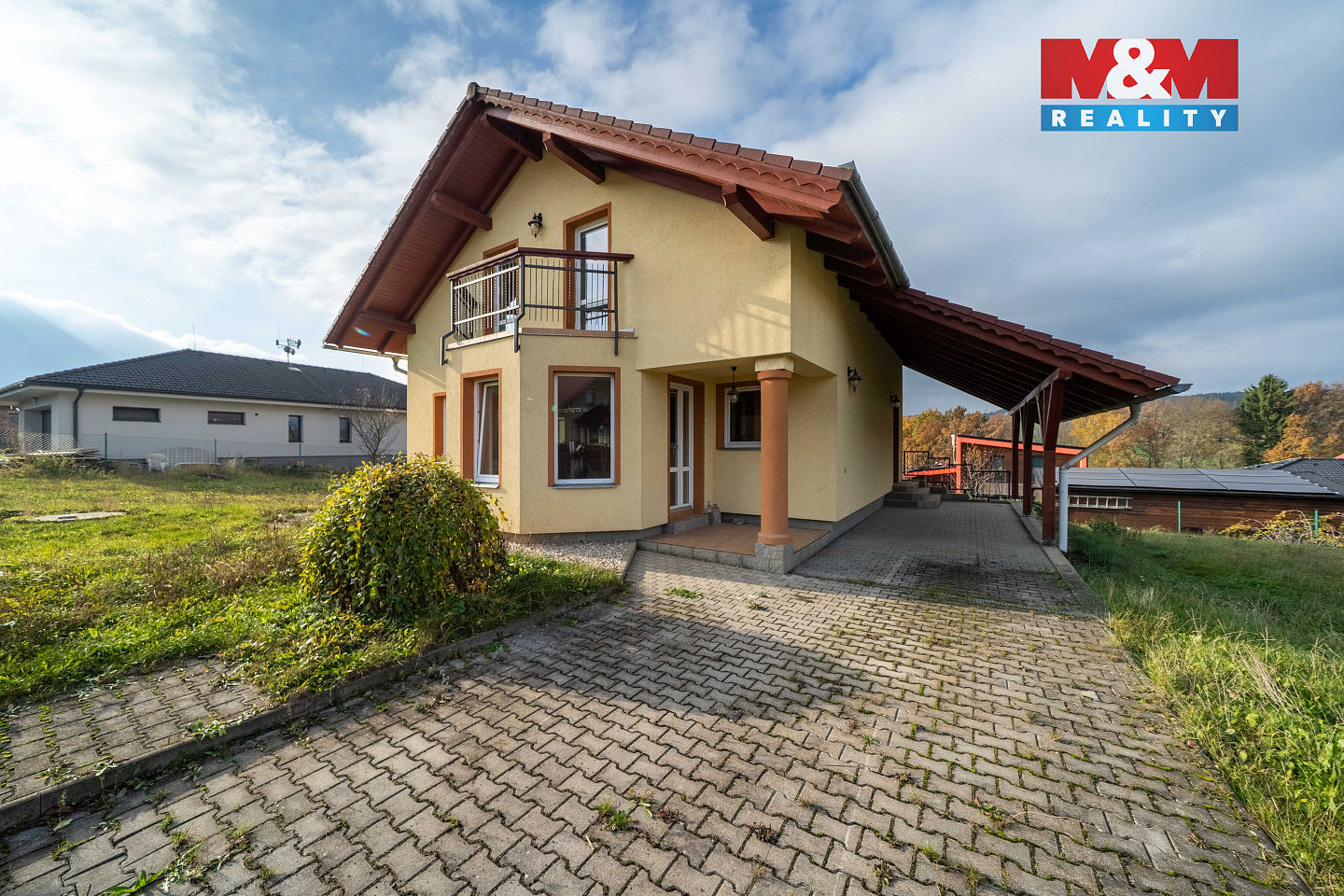 Prodej domu 151 m² s pozemkem 1 061 m²