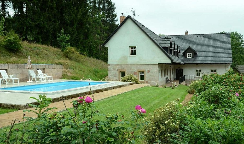 Prodej domu 300 m² s pozemkem 2 000 m², Vidochov – náhled fotky 14