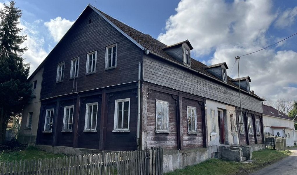 Prodej domu 158 m² s pozemkem 418 m², Jiříkov – náhled fotky 2
