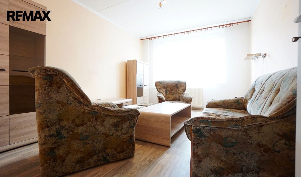 Prodej bytu 2+1 64 m², Nové Strašecí – náhled fotky 4