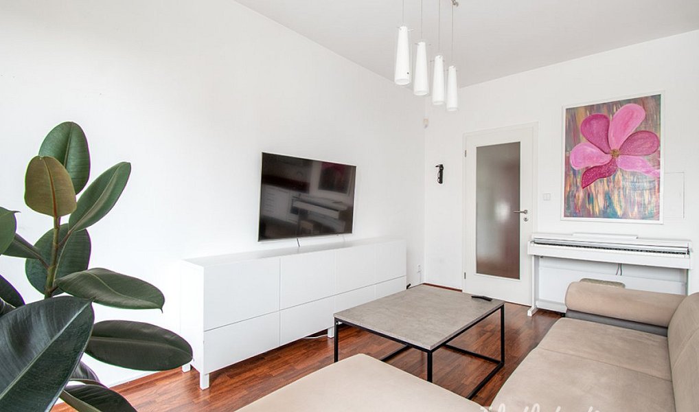 Pronájem bytu 2+kk 70 m², Praha – náhled fotky 11