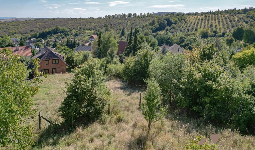 Prodej stavebního pozemku 1 217 m², Buchlovice – náhled fotky 3