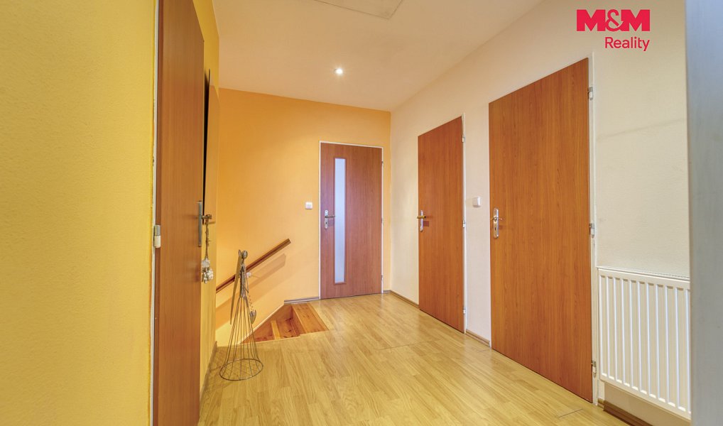 Prodej domu 197 m² s pozemkem 1 100 m², Horní Kozolupy – náhled fotky 17