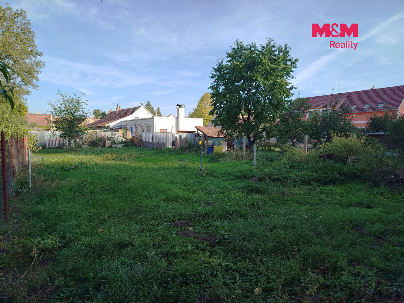 Prodej stavebního pozemku 465 m² – fotografie 2