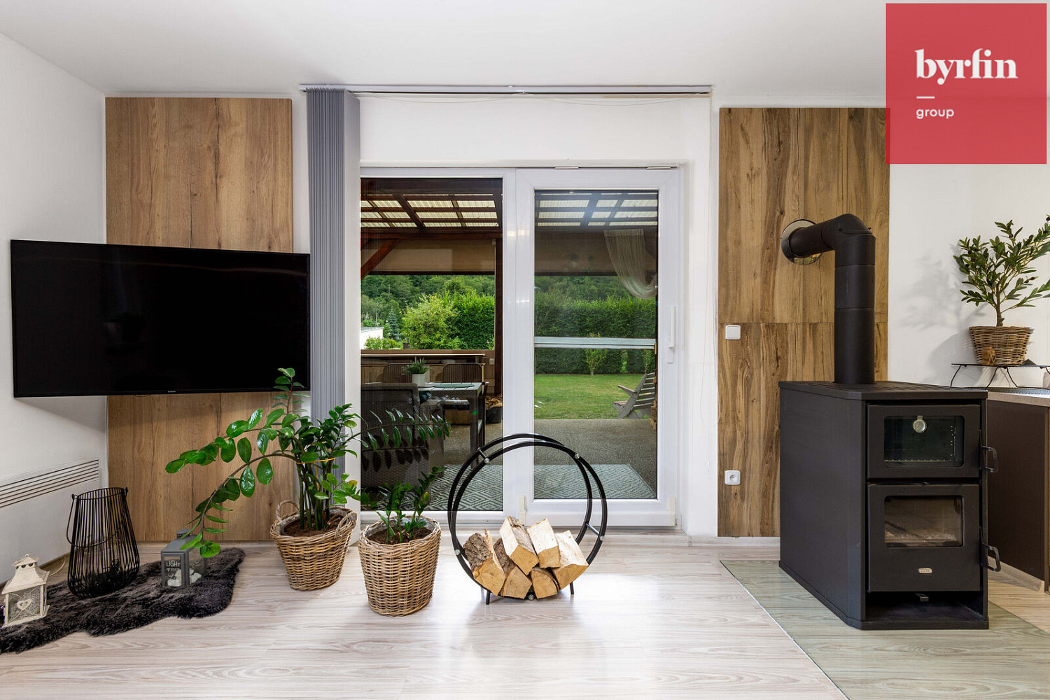 Prodej domu 140 m² s pozemkem 1 383 m² – fotografie 2