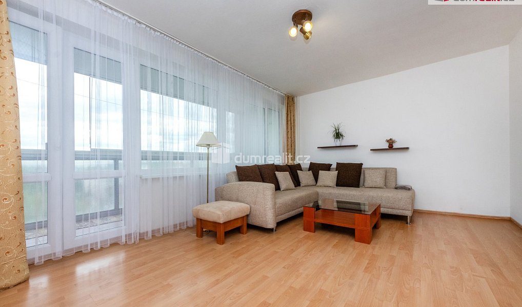 Prodej bytu 2+1 71 m², Praha – náhled fotky 2