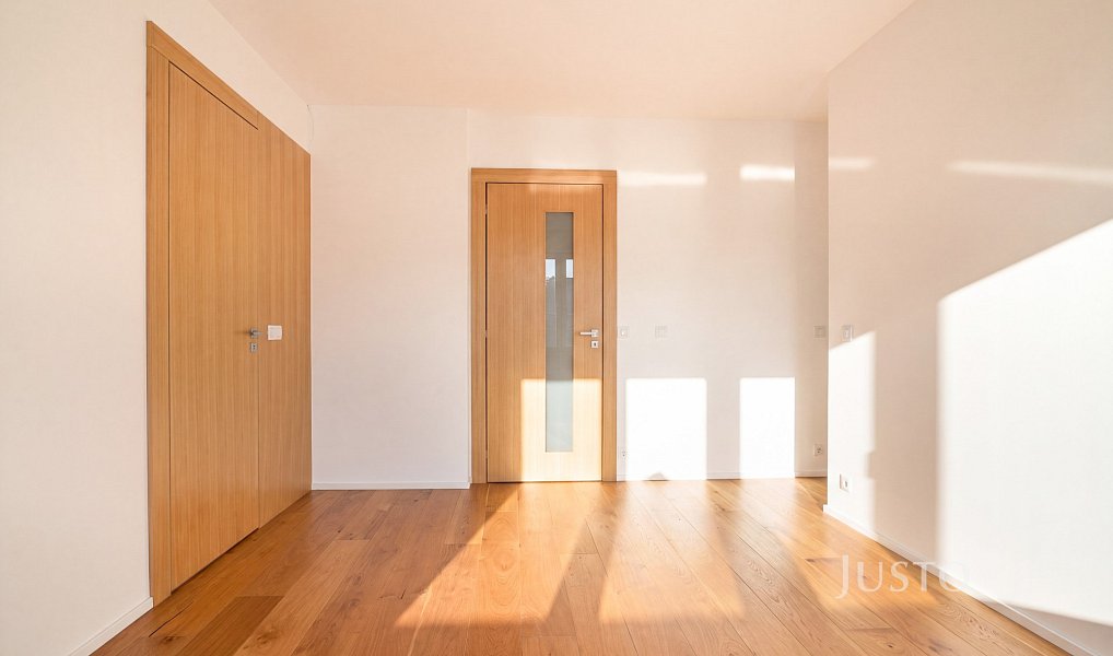 Prodej domu 279 m² s pozemkem 259 m², Praha – náhled fotky 16