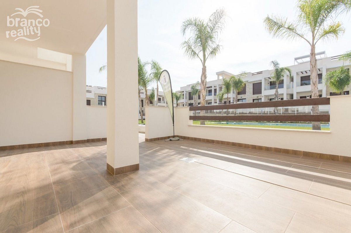 Prodej domu 63 m² s pozemkem 500 m² — photo 2