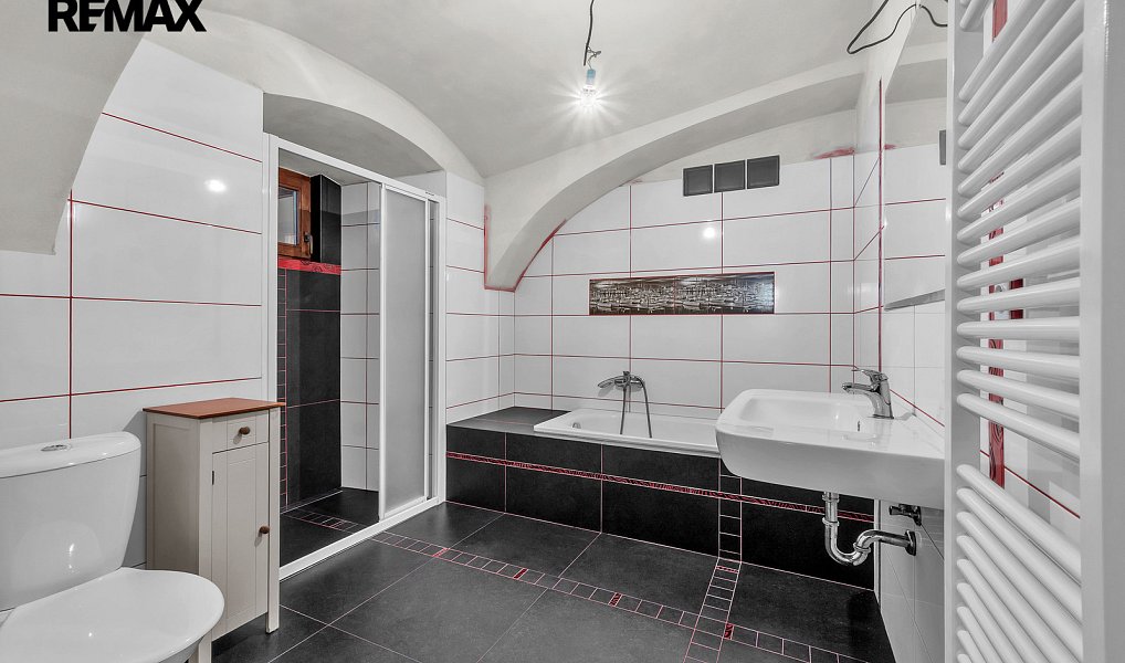 Prodej domu 277 m² s pozemkem 4 052 m², Králíky – náhled fotky 12