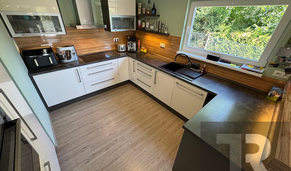 Prodej domu 147 m² s pozemkem 1 050 m², Vejprnice – náhled fotky 5