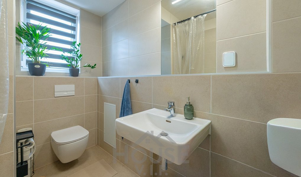 Prodej bytu 2+kk 60 m², Praha – náhled fotky 24