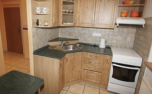 Pronájem bytu 3+1 76 m², Havlíčkova, Jičín - Valdické Předměstí