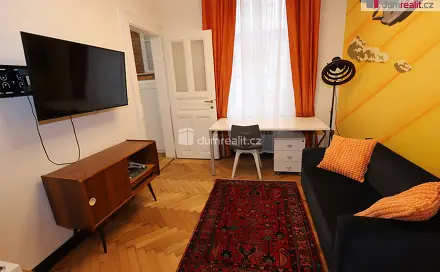 Pronájem bytu 1+1 32 m², Hálkova, Praha 2 - Nové Město